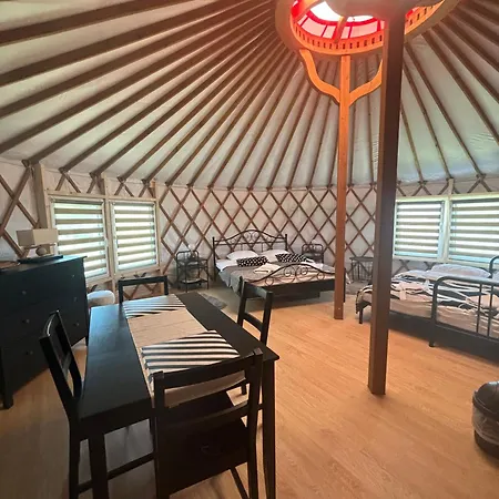 Brzozowy Zagajnik אוהל מפואר *