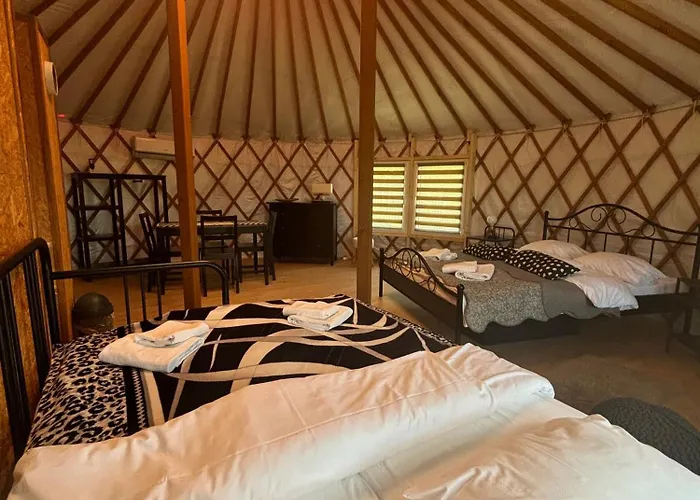 אוהל מפואר Brzozowy Zagajnik